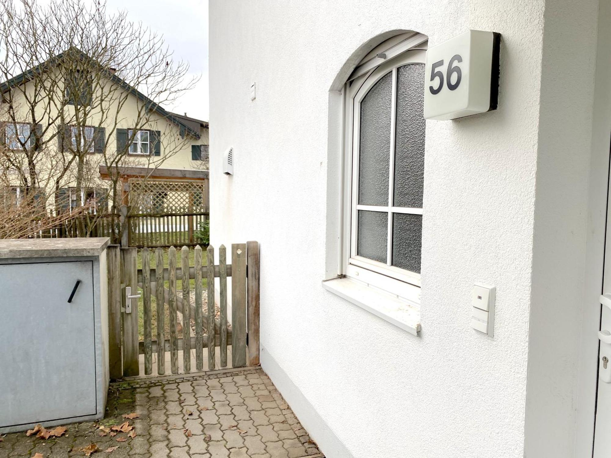 Snug Stays I 3 Zimmer Design Apartment Am See Mit Garten I Home Office I Highspeed Wifi Weßling Exterior foto