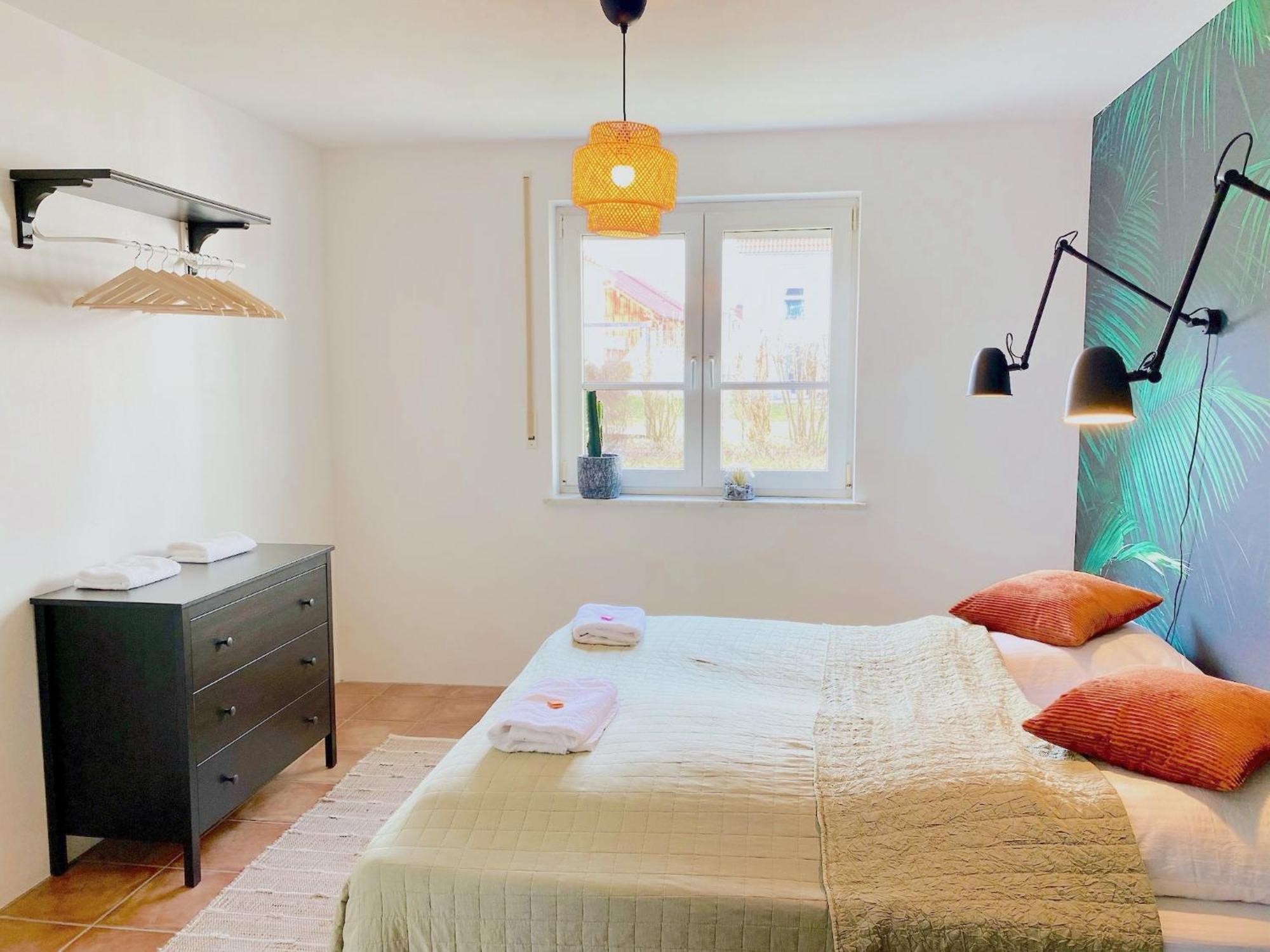 Snug Stays I 3 Zimmer Design Apartment Am See Mit Garten I Home Office I Highspeed Wifi Weßling Exterior foto